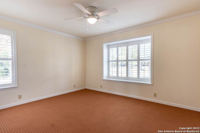 311 S SOMEDAY DR, Boerne, TX 78006
