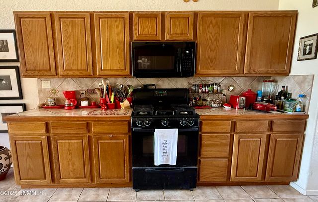 3013 Wedge Rd SE, Deming, NM 88030