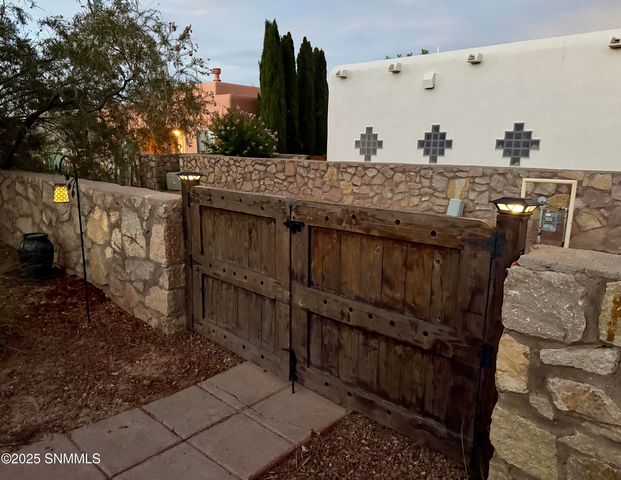 3013 Wedge Rd SE, Deming, NM 88030