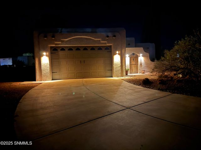 3013 Wedge Rd SE, Deming, NM 88030