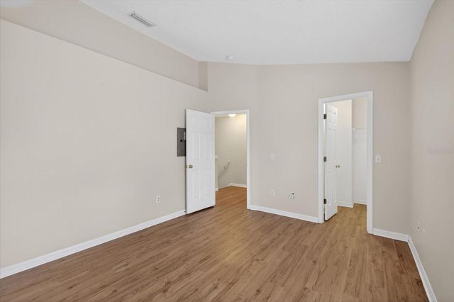 11047 BLACK SWAN COURT, Seffner, FL 33584