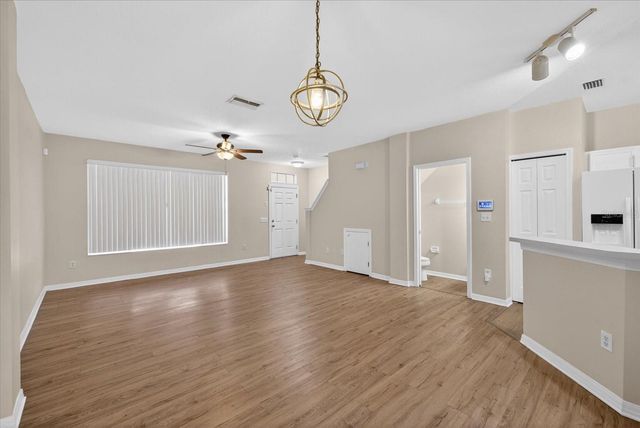 11047 BLACK SWAN COURT, Seffner, FL 33584