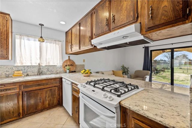 43453 7th East, Lancaster, CA 93535