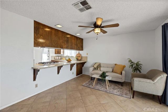 43453 7th East, Lancaster, CA 93535