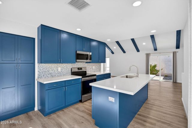 330 E EMBASSY Street, Tempe, AZ 85288