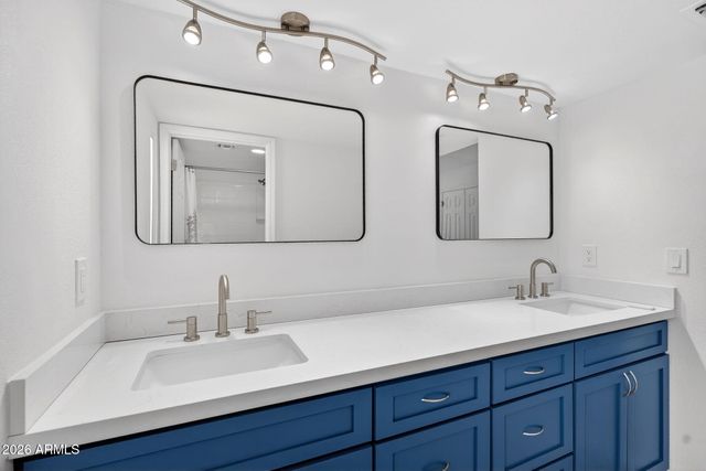 330 E EMBASSY Street, Tempe, AZ 85288