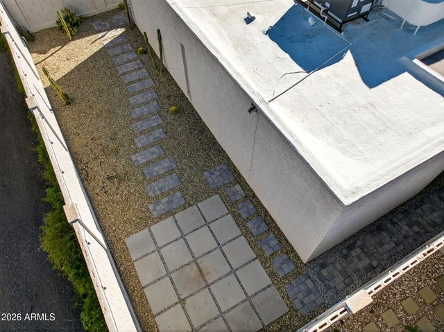 330 E EMBASSY Street, Tempe, AZ 85288