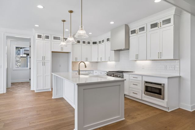 6223 Cedar Brooke Lane, Spring Hill, TN 37174