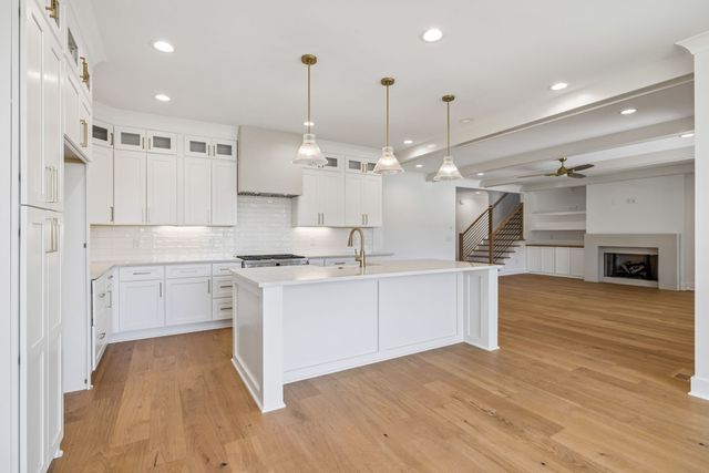 6223 Cedar Brooke Lane, Spring Hill, TN 37174