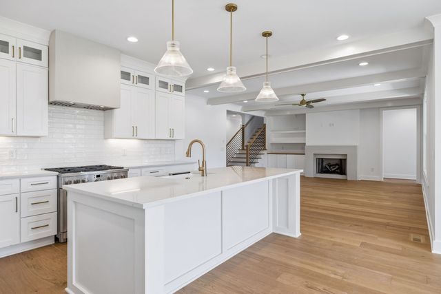 6223 Cedar Brooke Lane, Spring Hill, TN 37174