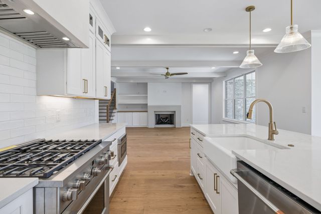 6223 Cedar Brooke Lane, Spring Hill, TN 37174