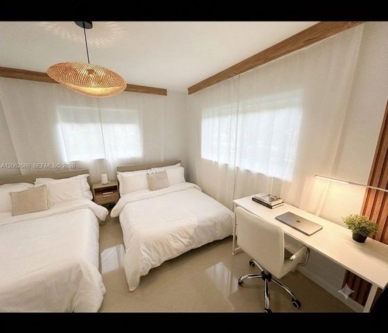 1415 Garfield St, Hollywood, FL 33020