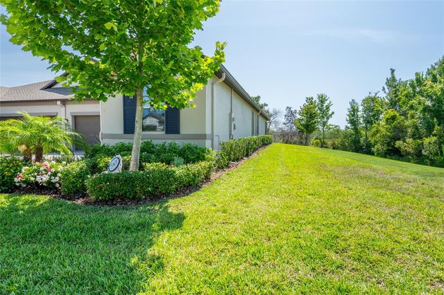 9882 RED BAY LOOP, Land O Lakes, FL 34637