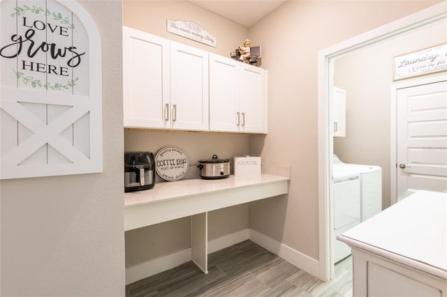 9882 RED BAY LOOP, Land O Lakes, FL 34637