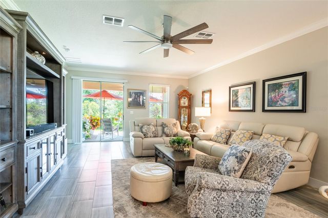 9882 RED BAY LOOP, Land O Lakes, FL 34637