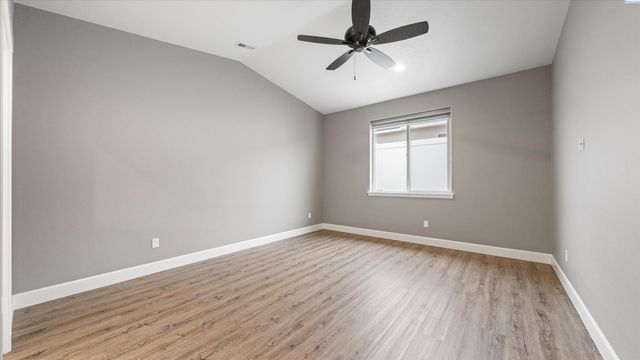 2763 Carefree Loop, West Richland, WA 99353