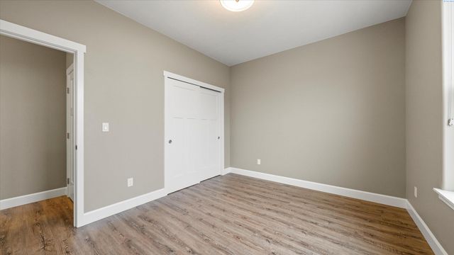 2763 Carefree Loop, West Richland, WA 99353