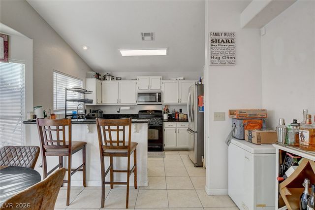 8113 North Hercules Drive, Las Vegas, NV 89128