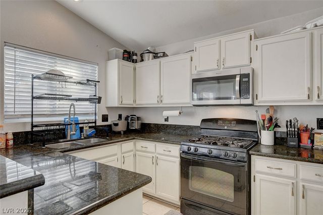 8113 North Hercules Drive, Las Vegas, NV 89128