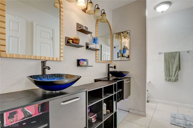 8113 North Hercules Drive, Las Vegas, NV 89128