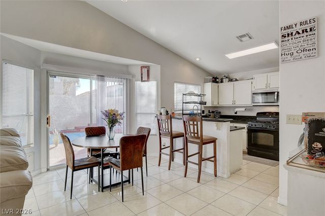 8113 North Hercules Drive, Las Vegas, NV 89128