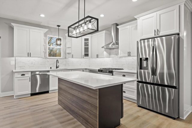 12212 Sheridan ROAD, Pleasant Prairie, WI 53158