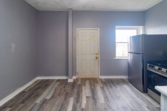 7304 S Union Avenue, Chicago, IL 60621