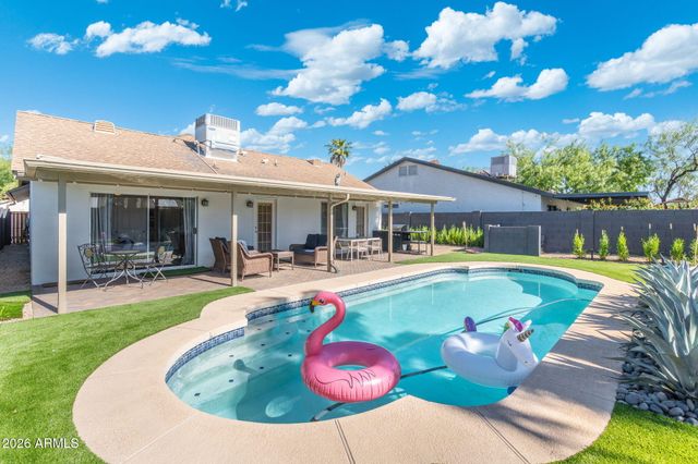 6913 E KINGS Avenue, Scottsdale, AZ 85254