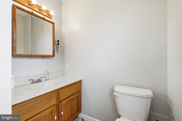 576 BUCHERT RD, Gilbertsville, PA 19525