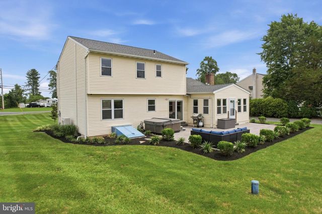 576 BUCHERT RD, Gilbertsville, PA 19525