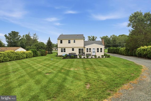 576 BUCHERT RD, Gilbertsville, PA 19525