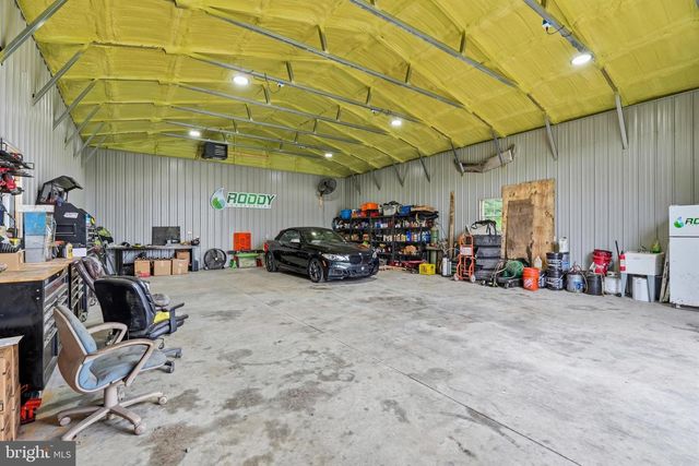 576 BUCHERT RD, Gilbertsville, PA 19525
