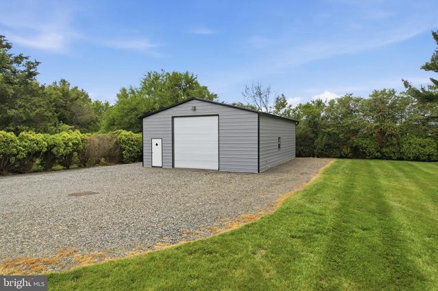 576 BUCHERT RD, Gilbertsville, PA 19525