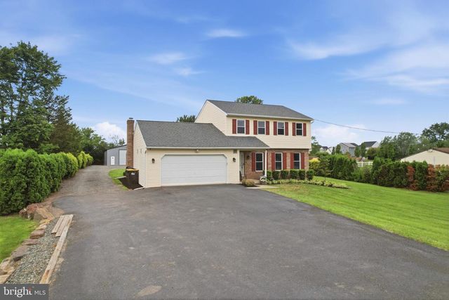 576 BUCHERT RD, Gilbertsville, PA 19525