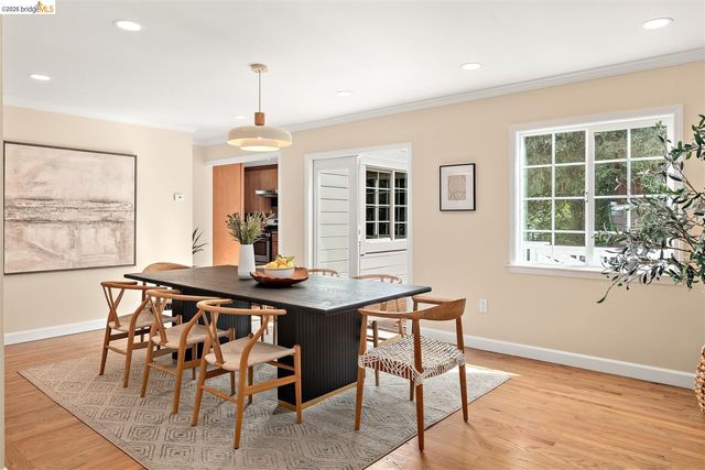 7 Arbor Way, Lafayette, CA 94549