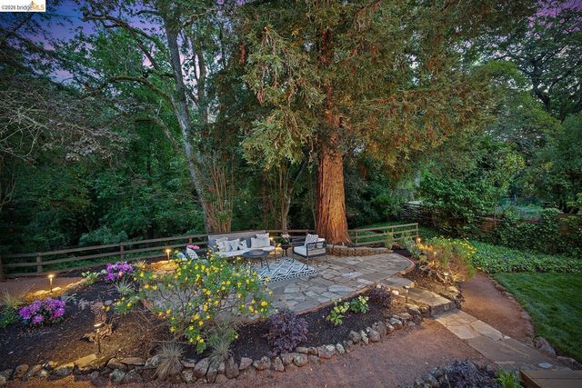 7 Arbor Way, Lafayette, CA 94549