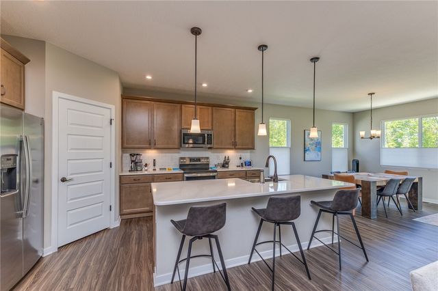 1953 Prestwick Bend, Miamisburg, OH 45342
