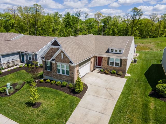 1953 Prestwick Bend, Miamisburg, OH 45342
