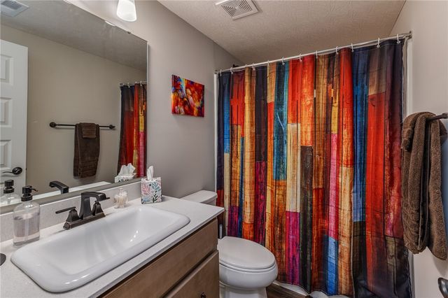 1953 Prestwick Bend, Miamisburg, OH 45342