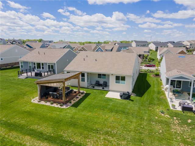 1953 Prestwick Bend, Miamisburg, OH 45342