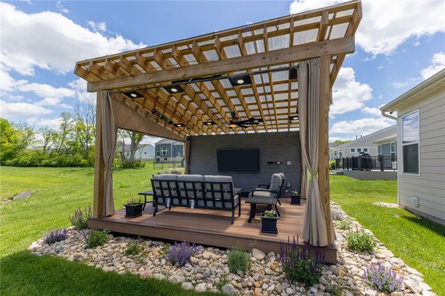 1953 Prestwick Bend, Miamisburg, OH 45342