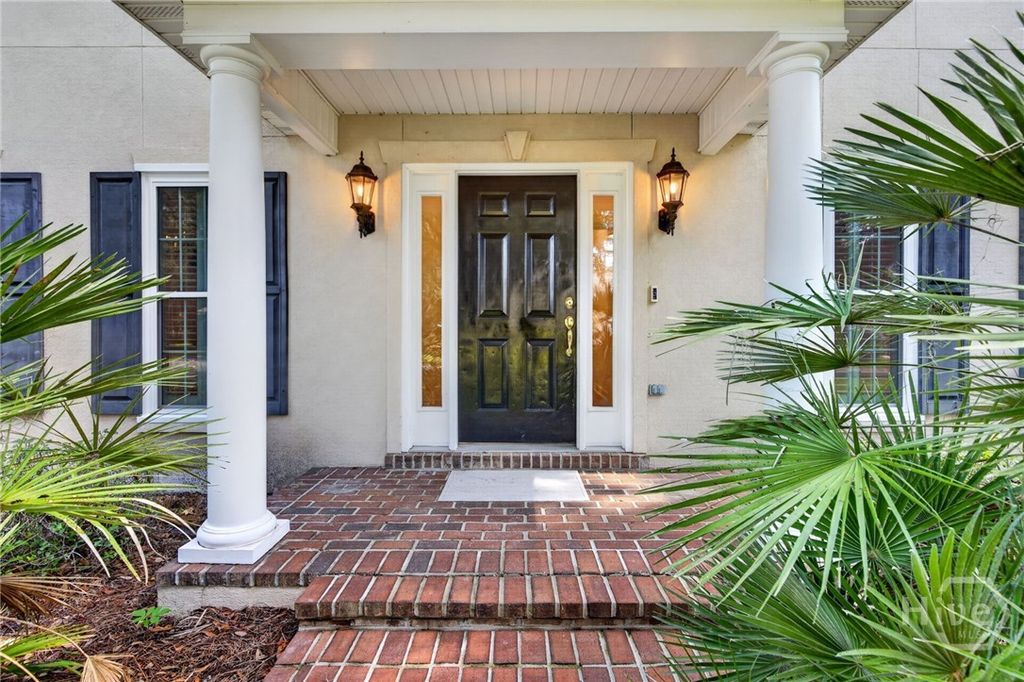 Image 11 of property listing at 108 Chancery Lane, Savannah, GA 31410