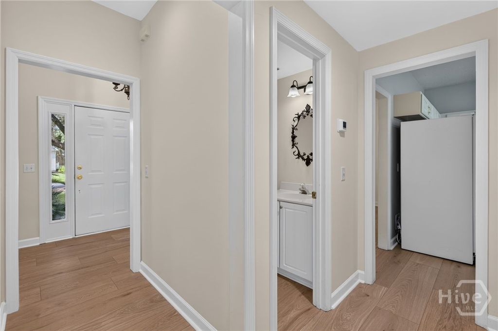 Image 27 of property listing at 108 Chancery Lane, Savannah, GA 31410