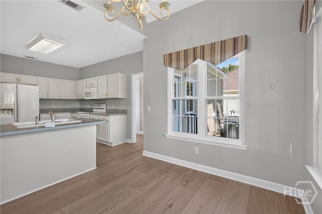 Image 35 of property listing at 108 Chancery Lane, Savannah, GA 31410