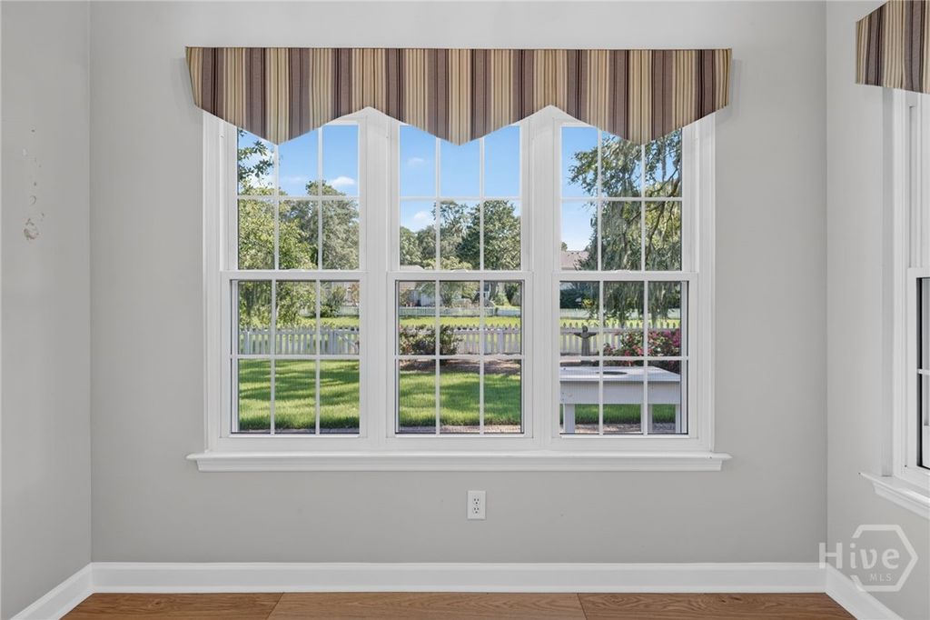 Image 37 of property listing at 108 Chancery Lane, Savannah, GA 31410