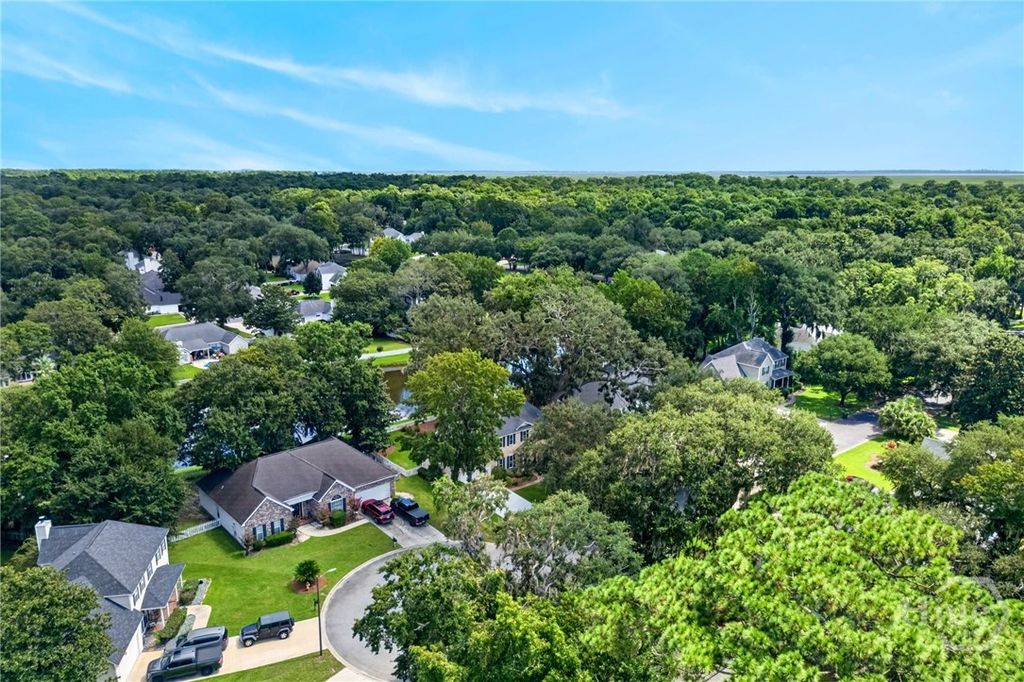 Image 64 of property listing at 108 Chancery Lane, Savannah, GA 31410
