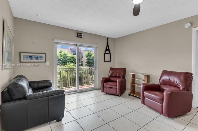 4715 NW 7th St 306-2, Miami, FL 33126