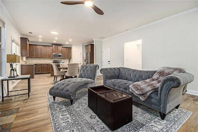 218 3rd Avenue, Avondale Estates, GA 30002