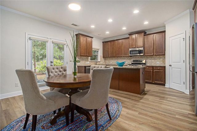 218 3rd Avenue, Avondale Estates, GA 30002