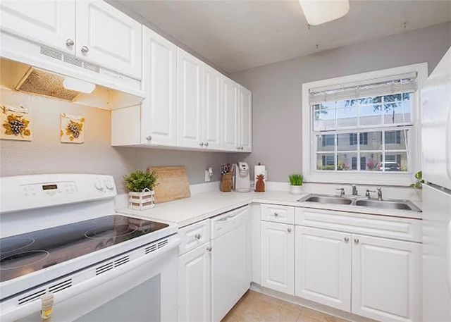 13812 ORANGE SUNSET DRIVE 0, Tampa, FL 33618